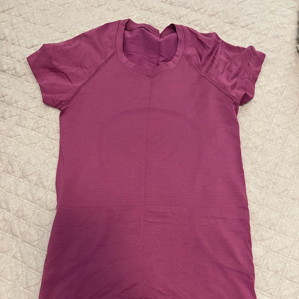 Lululemon Swiftly Tech Short Sleeve